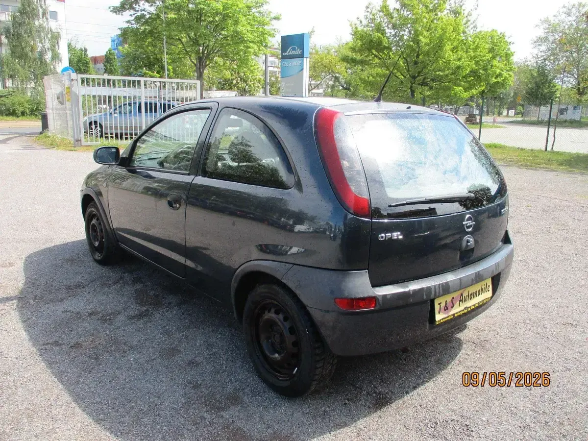 Gebraucht Opel Corsa 58 PS (42 kW) 2002 Blau Kleinwagen