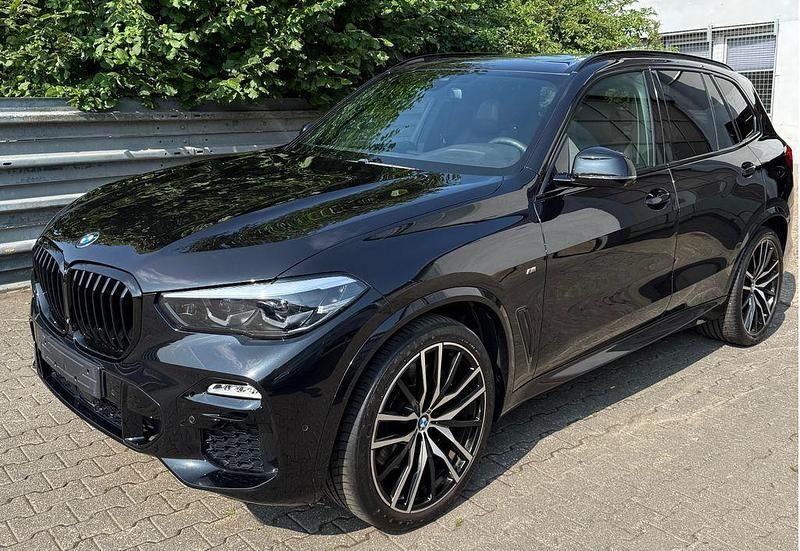 Schwarz Gebraucht 2020 BMW X5 M50 Performance SUV | 54.890 € (Superpreis) - Bild 1/4