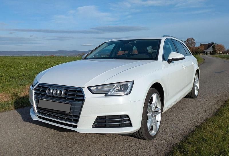 Gebraucht Audi A4 Sport 190 PS (139 kW) 2018 Weiß Kombi