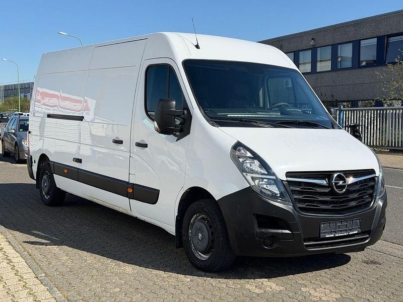 Gebraucht Opel Movano 150 PS (110 kW) 2020 Weiß Kombi