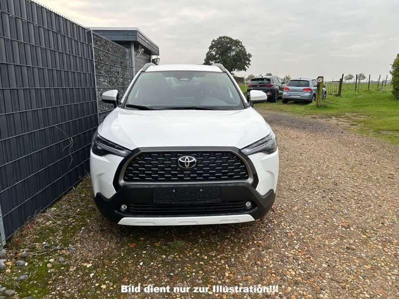 Gebraucht Toyota Corolla Style 196 PS (144 kW) 2024 Wählbar  ggf. mit aufpreis Kombi
