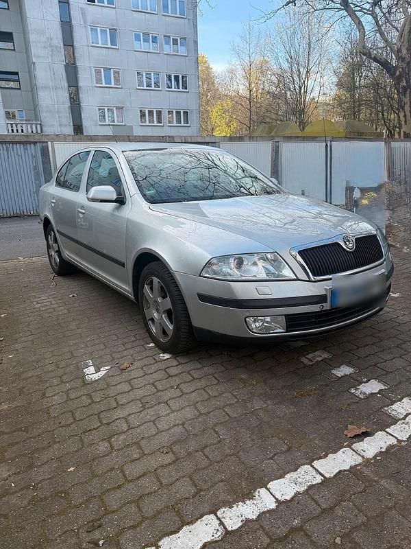 Gebraucht Skoda Octavia 105 PS (77 kW) 2005 Silber Limousine