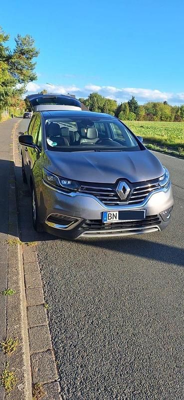Grau Gebraucht 2015 Renault Espace Intens Van / Kleinbus | 17.500 € (Teuer) - Bild 1/4