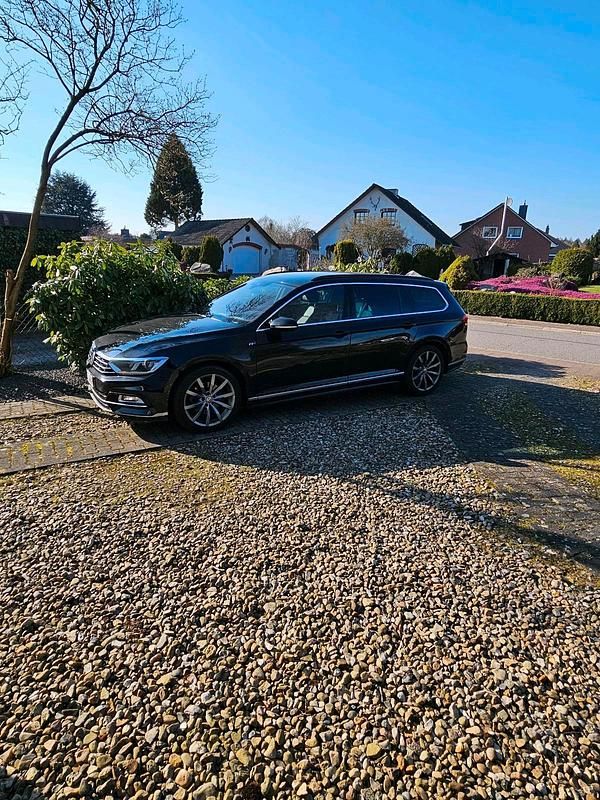Gebraucht VW Passat R-line 190 PS (139 kW) 2017 Schwarz Kombi