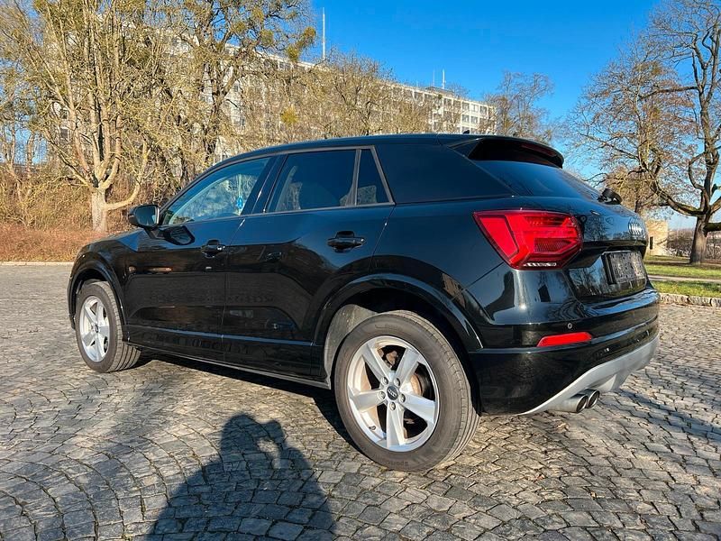 Gebraucht Audi Q2 Sport 150 PS (110 kW) 2017 Schwarz SUV