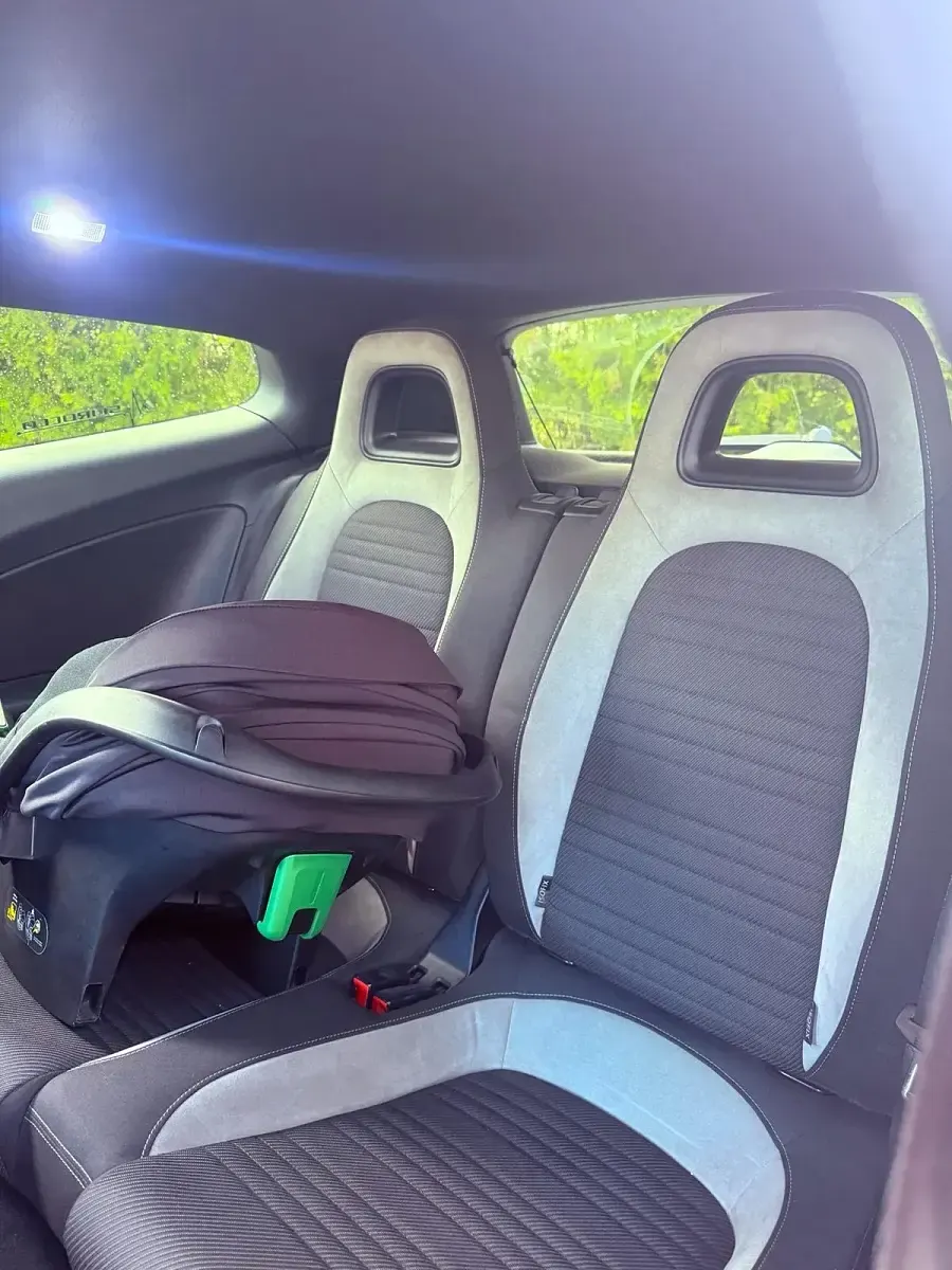 Gebraucht VW Scirocco R-line 220 PS (161 kW) 2014 Weiß Coupé