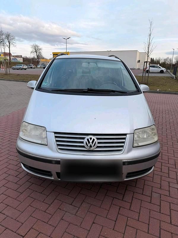 Gebraucht VW Sharan 131 PS (96 kW) 2005 Silber Van / Kleinbus