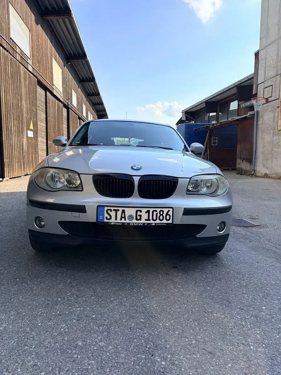 Używany BMW 116 116 KM (85 kW) 2004 Srebrny Hatchback