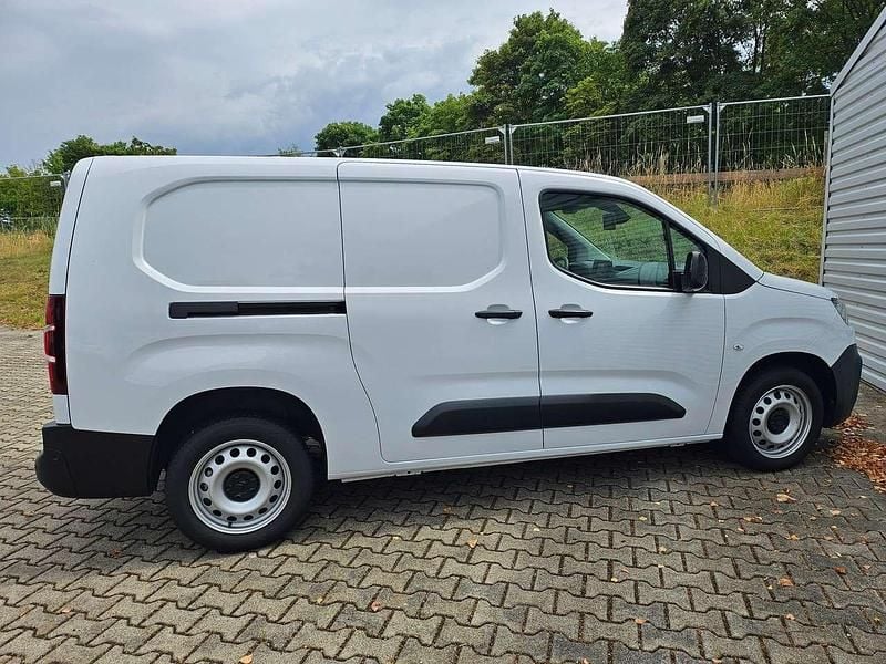 Gebraucht Citroën Berlingo 131 PS (96 kW) 2024 Eisweiß Van / Kleinbus