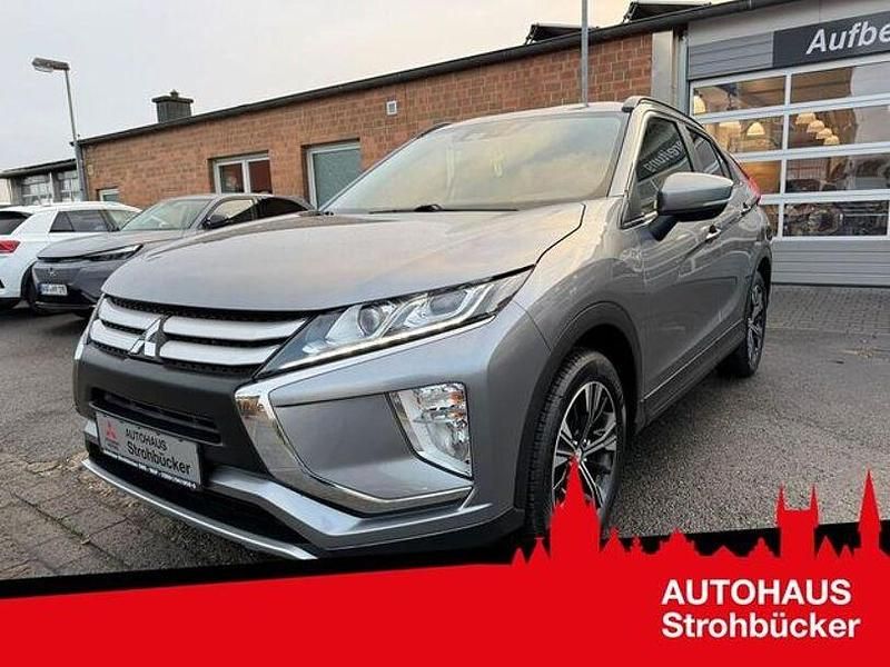 Grau Gebraucht 2020 Mitsubishi Eclipse Cross Spirit SUV | 18.450 € (Fairer Preis) - Bild 1/4