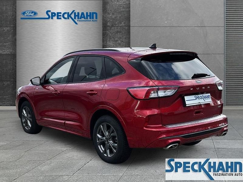 Gebraucht Ford Kuga ST-Line 224 PS (164 kW) 2022 Rot SUV