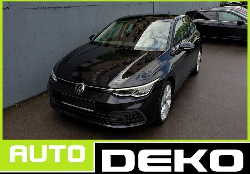 Deep black perleffekt Gebraucht 2022 VW Golf VIII Life Limousine | 19.970 € (Teuer) - Bild 1/4