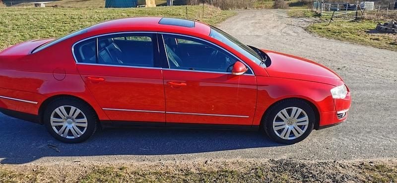 Gebraucht VW Passat Highline 170 PS (125 kW) 2006 Rot Limousine