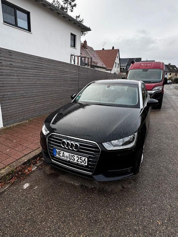 Gebraucht Audi A1 Design 90 PS (66 kW) 2016 Schwarz Kleinwagen