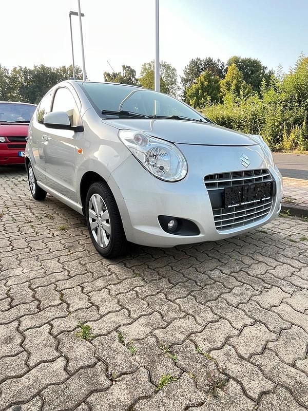 Silber Gebraucht 2009 Suzuki Alto Kleinwagen | 4.500 € (Fairer Preis) - Bild 1/4
