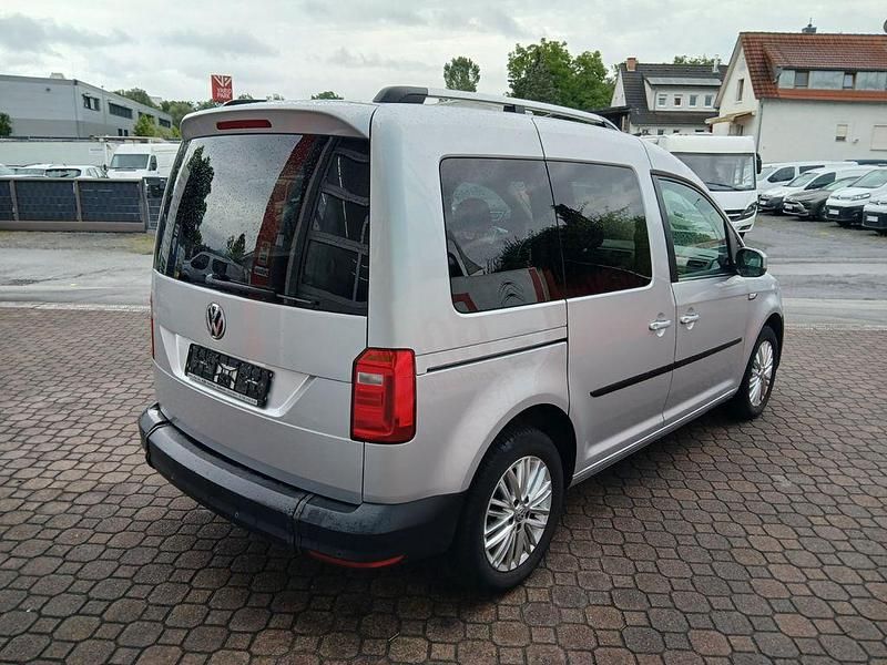 Gebraucht VW Caddy Trendline 102 PS (75 kW) 2019 Silber Van / Kleinbus