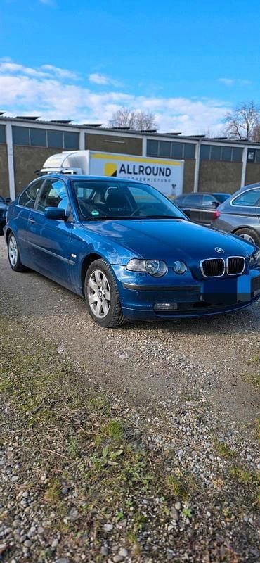 Blau Gebraucht 2003 BMW 316 Coupé | 1.300 € (Guter Preis) - Bild 1/4