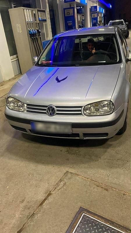 Gebraucht VW Golf IV 2003 Silber Kleinwagen