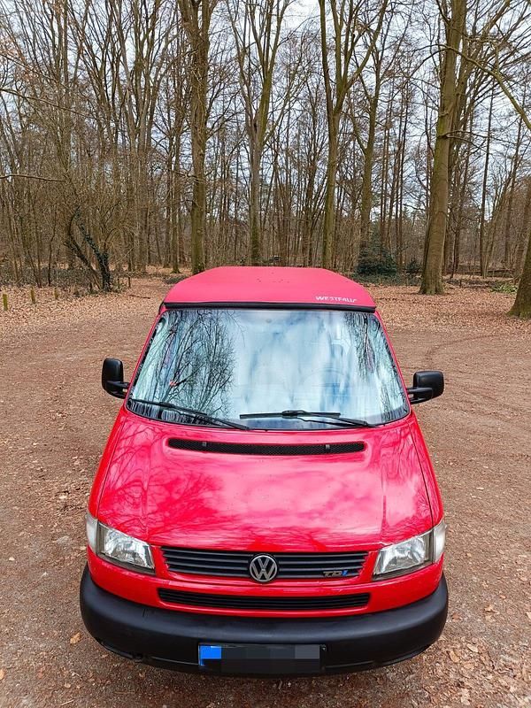 Rot Gebraucht 2000 VW T4 California Van | 17.000 € - Bild 1/4
