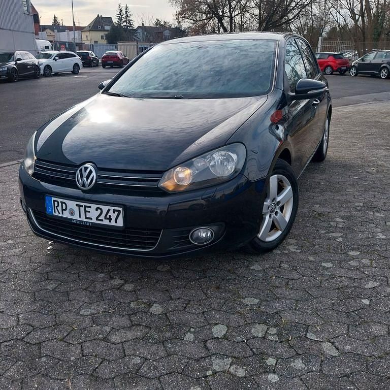 Gebraucht VW Golf VII Style 105 PS (77 kW) 2012 Schwarz Limousine