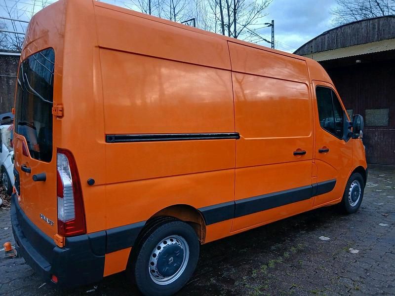 Gebraucht Renault Master 170 PS (125 kW) 2019 Orange Van / Kleinbus