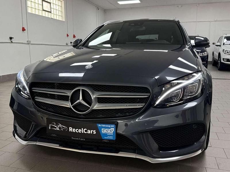 Grau Gebraucht 2015 Mercedes C200 AMG line Kombi | 22.900 € (Teuer) - Bild 1/4