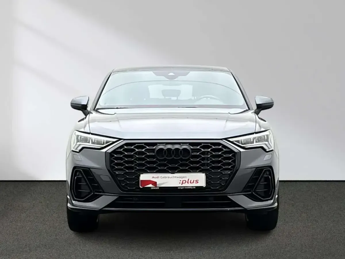Gebraucht Audi Q3 Sportback S-Line 150 PS (110 kW) 2023 Daytonagrau perleffekt SUV