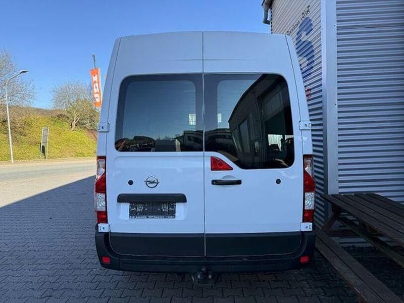 Gebraucht Opel Movano 131 PS (96 kW) 2019 Weiß Van / Kleinbus