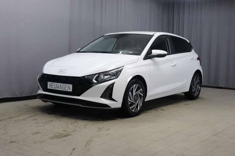 Atlas white Gebraucht 2023 Hyundai i20 Kleinwagen | 18.290 € (Guter Preis) - Bild 1/4