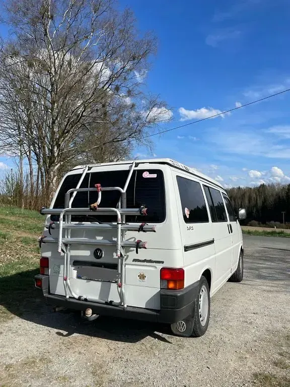 Gebraucht VW Multivan 77 PS (56 kW) 1993 Weiß Van / Kleinbus