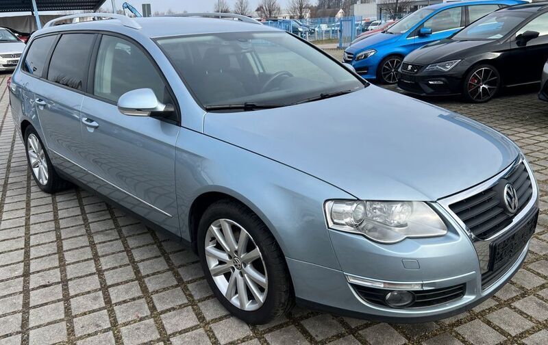 Blau Gebraucht 2007 VW Passat Sportline Kombi | 1.999 € (Guter Preis) - Bild 1/4