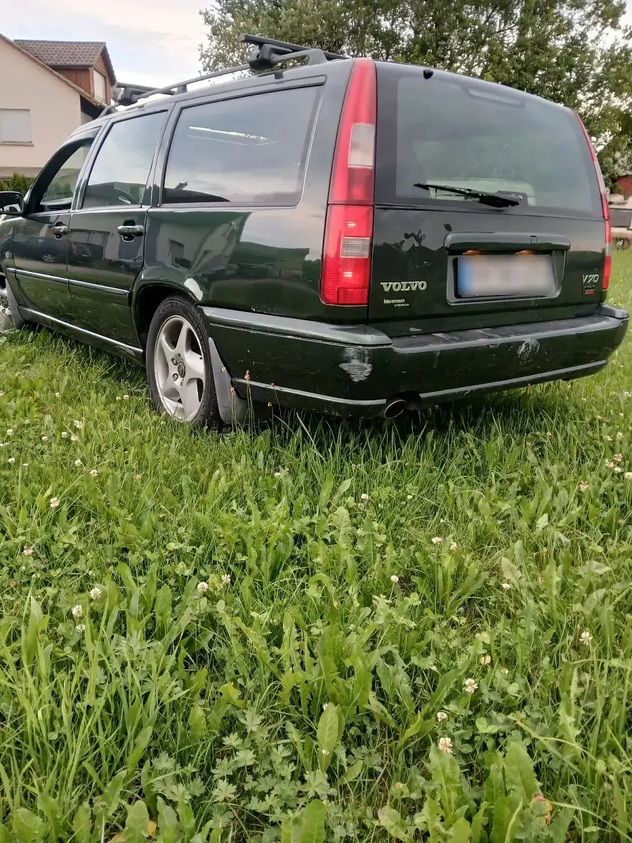 Gebraucht Volvo V70 170 PS (125 kW) 2000 Grün Kombi