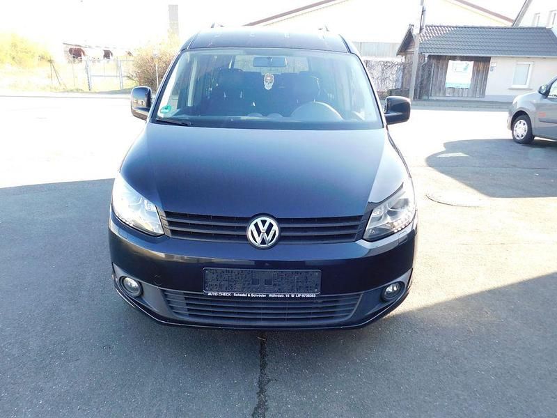 Gebraucht VW Caddy Maxi Trendline 102 PS (75 kW) 2013 Schwarz Van / Kleinbus