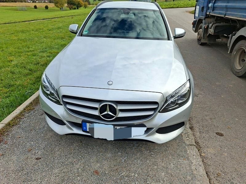 Silber Gebraucht 2017 Mercedes C200 Kombi | 13.000 € (Guter Preis) - Bild 1/4