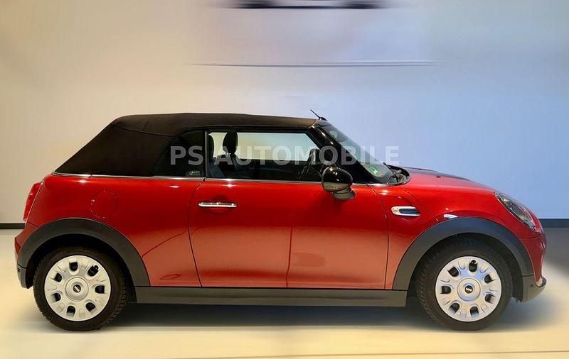 Gebraucht Mini Cooper Cabriolet Pepper 136 PS (100 kW) 2017 Rot Cabrio