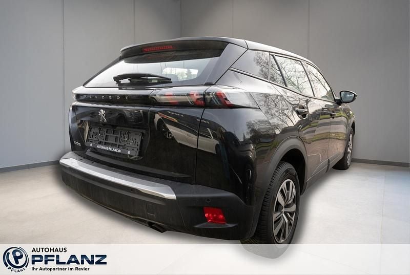 Gebraucht Peugeot 2008 Active 101 PS (74 kW) 2023 Schwarz SUV