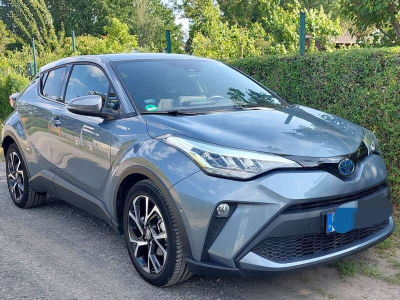 Grau Gebraucht 2021 Toyota C-HR Team SUV | 23.499 € (Fairer Preis) - Bild 1/4