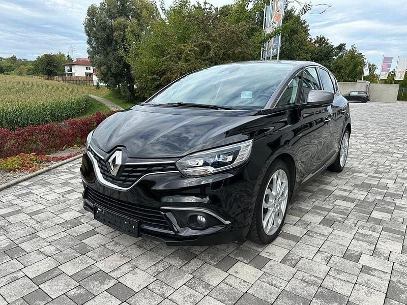 Schwarz Gebraucht 2016 Renault Scénic III Bose Edition Van / Kleinbus | 11.900 € (Fairer Preis) - Bild 1/4