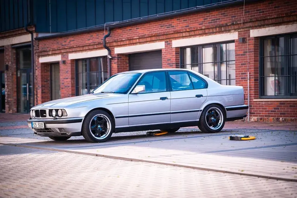Gebraucht BMW M5 Sport Line 340 PS (250 kW) 1992 Grau Kombi