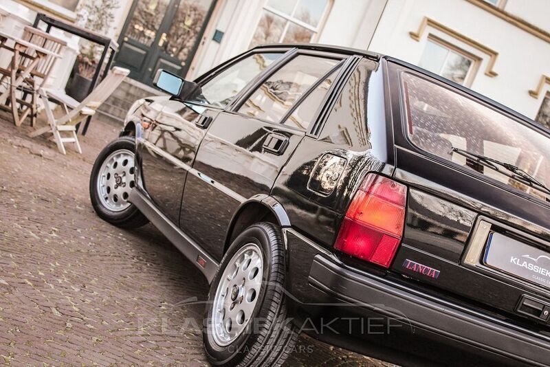 Gebraucht Lancia Delta 141 PS (103 kW) 1989 Schwarz Kleinwagen