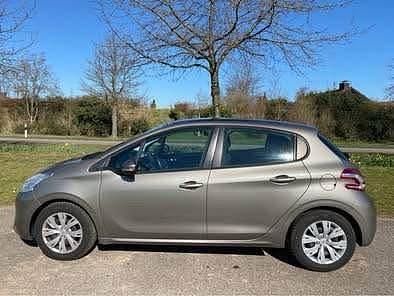 Gebraucht Peugeot 208 82 PS (60 kW) 2013 Grau Kleinwagen