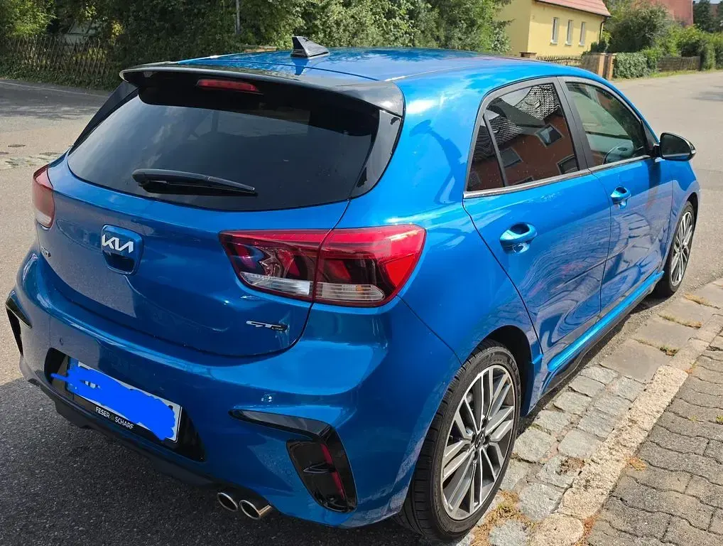Gebraucht Kia Rio GT-Line 120 PS (88 kW) 2023 Blau Limousine