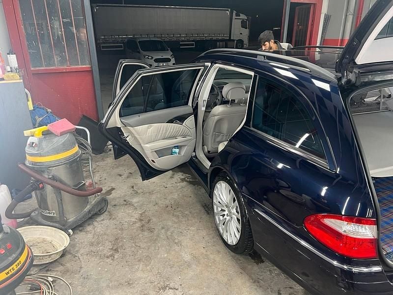 Blau Gebraucht 2004 Mercedes E320 Kombi | 5.590 € (Etwas zu teuer) - Bild 1/4