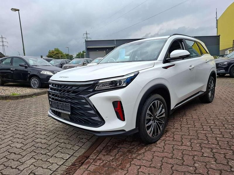 Neu DFSK Fengon 177 PS (130 kW) 2026 Weiß SUV