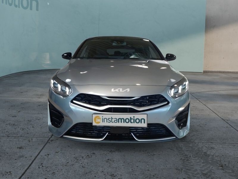 Silber Neu 2024 Kia ProCeed GT-Line Kleinwagen | 31.789 € - Bild 1/4