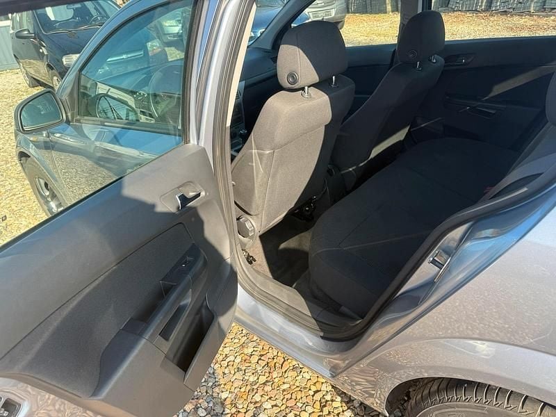 Gebraucht Opel Astra 90 PS (66 kW) 2009 Blau Limousine