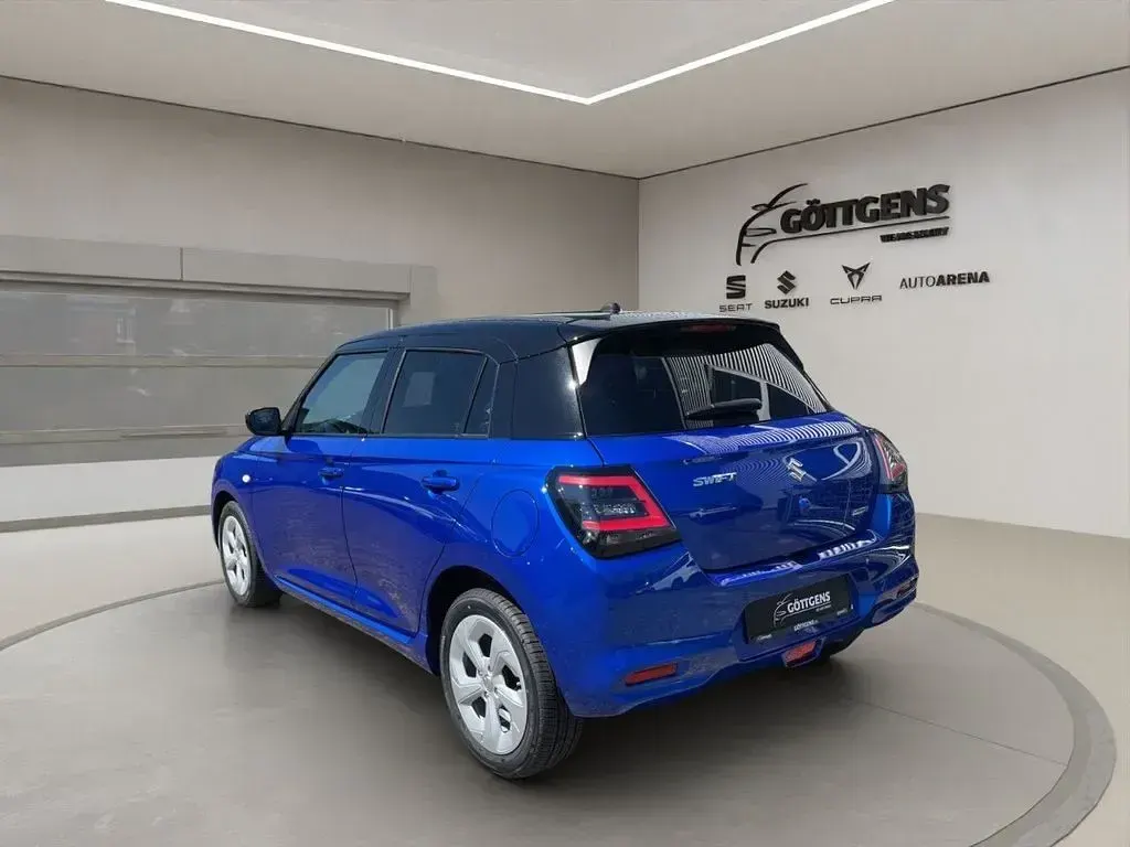 Neu Suzuki Swift Comfort 83 PS (61 kW) 2025 Blau Kleinwagen