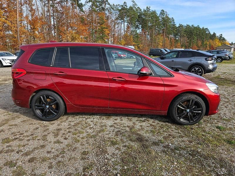 Gebraucht BMW 220 Advantage 190 PS (139 kW) 2017 Rot Kombi