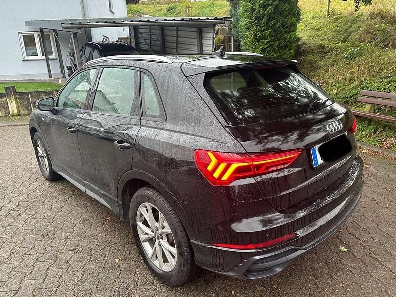 Gebraucht Audi Q3 S-Line 150 PS (110 kW) 2019 Schwarz SUV