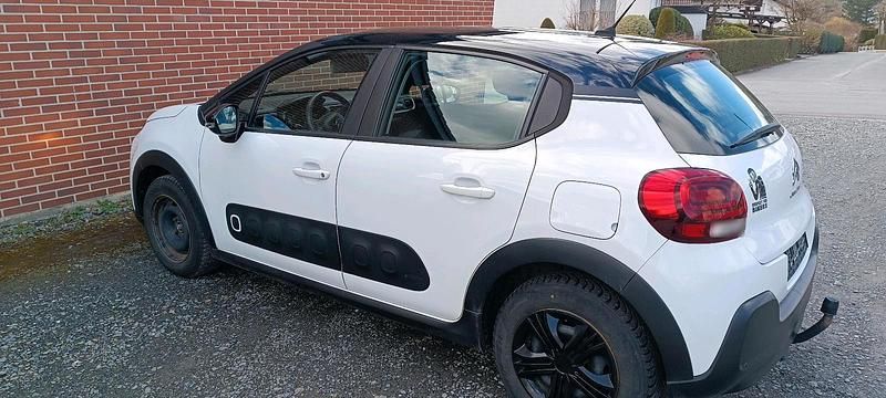 Gebraucht Citroën C3 81 PS (59 kW) 2018 Weiß Kleinwagen